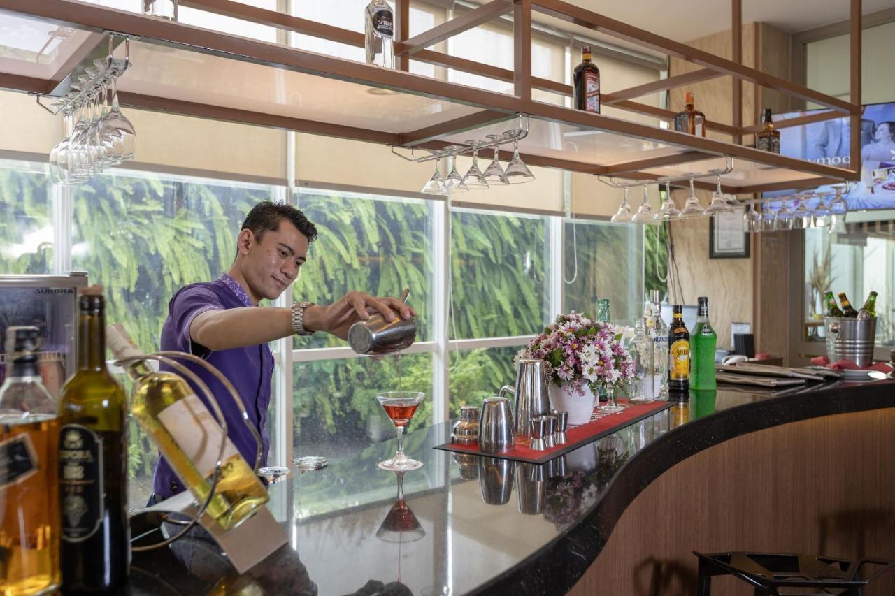 Satoria Hotel Yogyakarta - Chse Certified Maguwo Zewnętrze zdjęcie